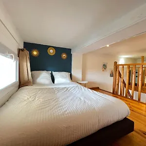 amoureux-charmant-studio-en-mezzanine.midi-pyreneeshotels.com/